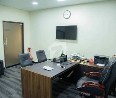 700 Sqaure Feet Beautiful Office Available For Rent 700 Sqaure Feet Beautiful Office Available For Rent