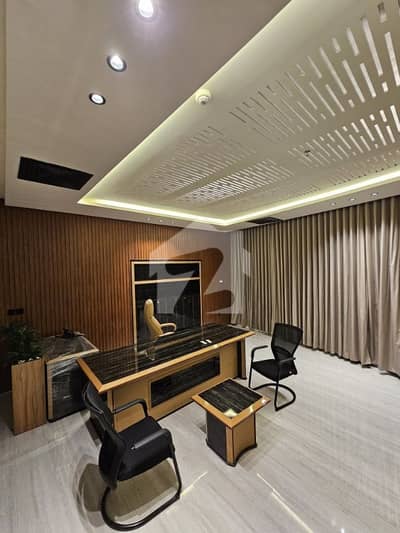 600 Sq Feet Office Available For Rent