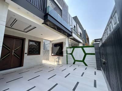 10 Marla Brand New House For Sale In Lake City Sector M2a 10 Marla Brand New House For Sale In Lake City Sector M2a
