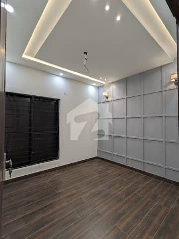 5 Marla Used House For Sale In Lake City Sector M7 B