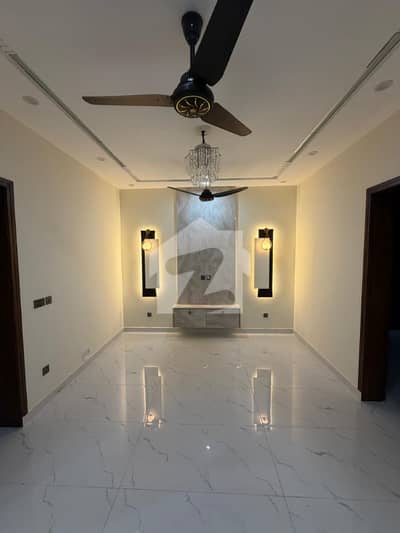 5 Marla Brand New House For Sale In Lake City Lahore