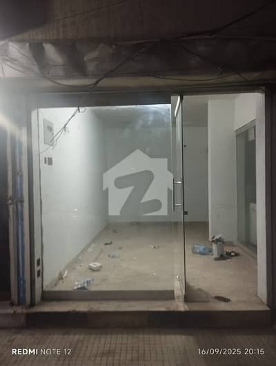 SHOP FOR RENT BACK SIDE OF RIM JHIM Shopping Centre block 6 FRONT 10 OR BACK 20 SIZE 10*20 WITH OPEN SPACE