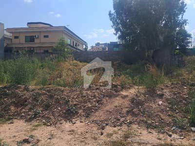 1 kanal plot is available for sale