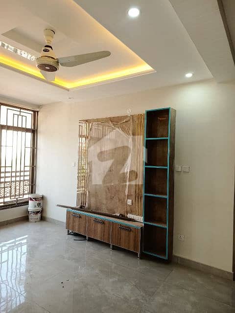 10 Marla House Available For Rent In G-13/2 10 Marla House Available For Rent In G-13/2