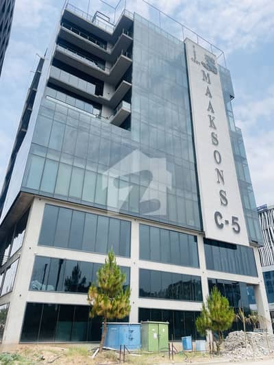 4500 Sq. Ft Corporate Prime Location With Direct Access And Stunning View Of Gulberg Greens, Red Bridge