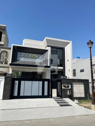 Lake City 12 Marla Luxury House In M3 | Prime Block | Hot Deal