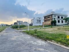 7 Marla Prime Plot In Block M, Gulberg Residencia Developed & Possession Paid