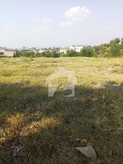 Exclusive 1.5 Kanal Plot in Garden City Zone 1 Best Location!