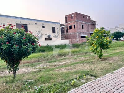 7 Marla Non Possession Plot For Sale In Lake City Block M7 C-4 7 Marla Non Possession Plot For Sale In Lake City Block M7 C-4