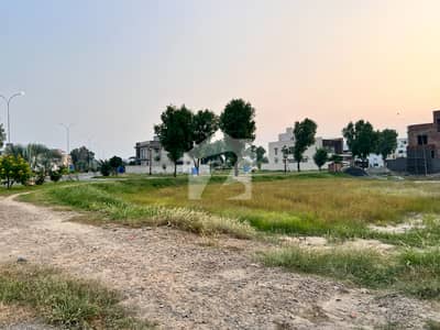 7 Marla Prime Location Plot For Sale In Lake City Block C-3