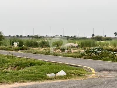 5 Marla Non Possession Plot For Sale In Lake City C-4