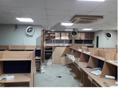 گارڈن ٹاؤن لاہور میں 3 کمروں کا 10 مرلہ دفتر 2.2 لاکھ میں کرایہ پر دستیاب ہے۔ گارڈن ٹاؤن لاہور میں 3 کمروں کا 10 مرلہ دفتر 2.2 لاکھ میں کرایہ پر دستیاب ہے۔