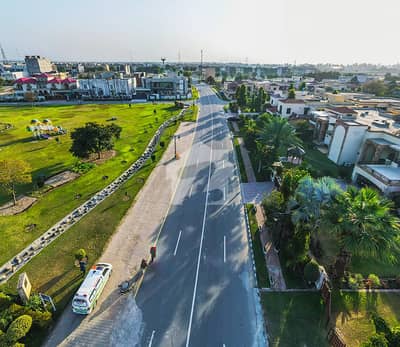 10 Marla 35x65 Possession Plot For Sale In Lake City M-6 Lahore