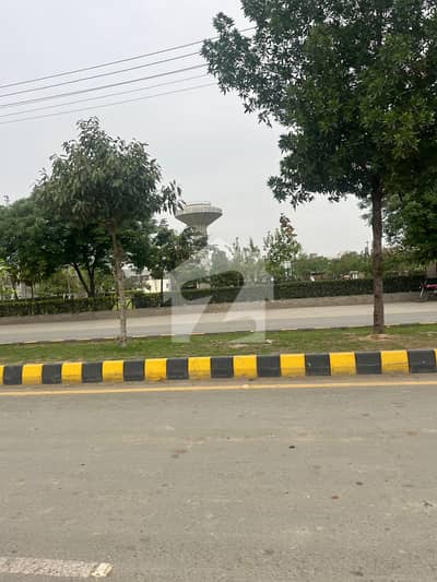 پیراگون سٹی ۔ وُوڈز بلاک پیراگون سٹی,لاہور میں 5 مرلہ رہائشی پلاٹ 1.4 کروڑ میں برائے فروخت۔