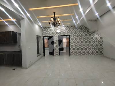 7 Marla Ground Portion Available For Rent