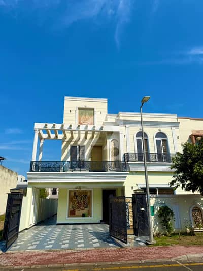10 Marla Semi-Furnished House for Sale | LDA Approved Block | Bahria Orchard Phase-1, Lahore