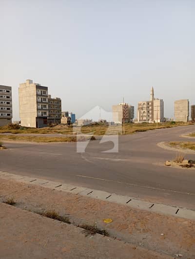ڈی ایچ اے فیز 8 ڈی ایچ اے ڈیفینس,کراچی میں 4 کنال رہائشی پلاٹ 35.0 کروڑ میں برائے فروخت۔ ڈی ایچ اے فیز 8 ڈی ایچ اے ڈیفینس,کراچی میں 4 کنال رہائشی پلاٹ 35.0 کروڑ میں برائے فروخت۔