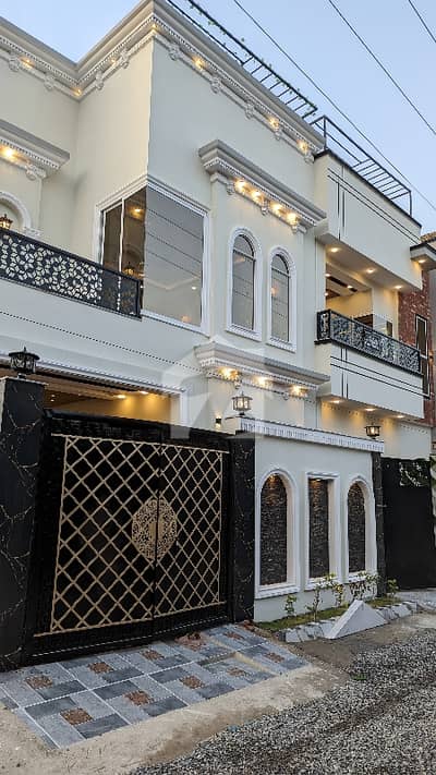 گرین کاٹیج ورسک روڈ,پشاور میں 4 کمروں کا 4 مرلہ مکان 2.2 کروڑ میں برائے فروخت۔
