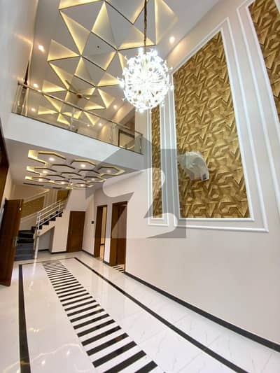 LUXURY DESIGNER 7 MARLA CORNER DOUBLE HEIGHTED CEILING HOUSE LUXURY DESIGNER 7 MARLA CORNER DOUBLE HEIGHTED CEILING HOUSE