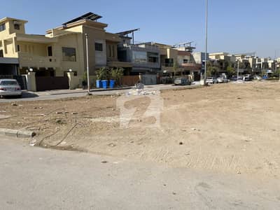 10 MARLA CORNER WITH 5 MARLA EXTRA LAND PAID