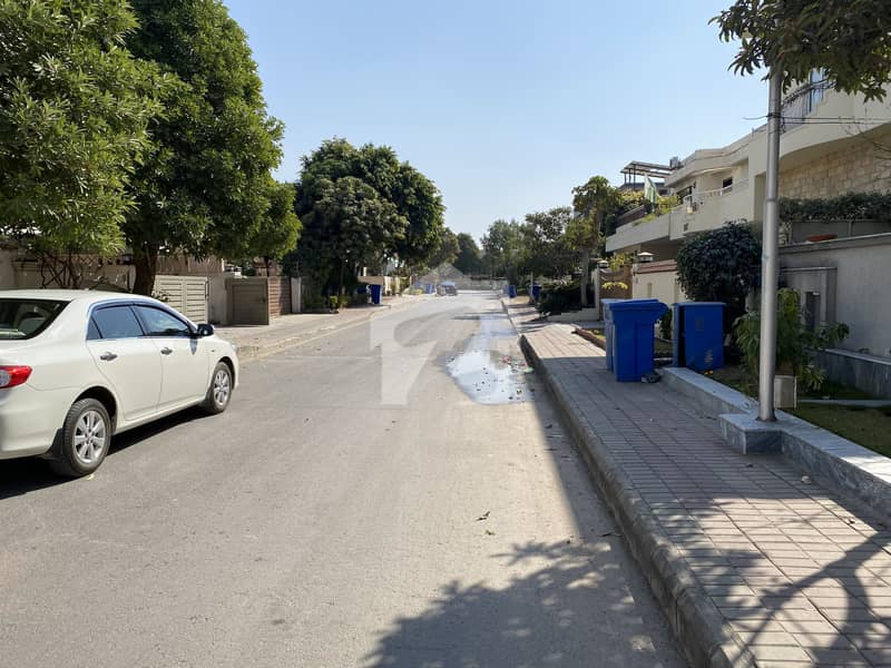 Supreme Location 1 KANAL Level Plot Supreme Location 1 KANAL Level Plot