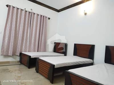 Running Girls Hostel House For Rent