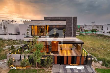 1 Kanal Top Quality Build Luxurious Beautiful Modern Design Villa With Basement For Rent In DHA Lahore Phase 7 Prime Location