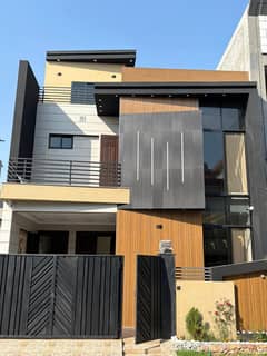 5 Marla Brand New House For Rent In Tulip Block, Park View City Lahore