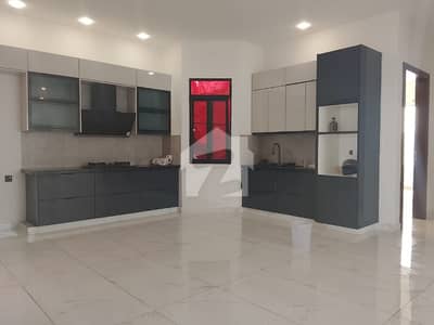 BRAND NEW 300-YARD BUNGALOW AVAILABLE FOR RENT PHASE 8