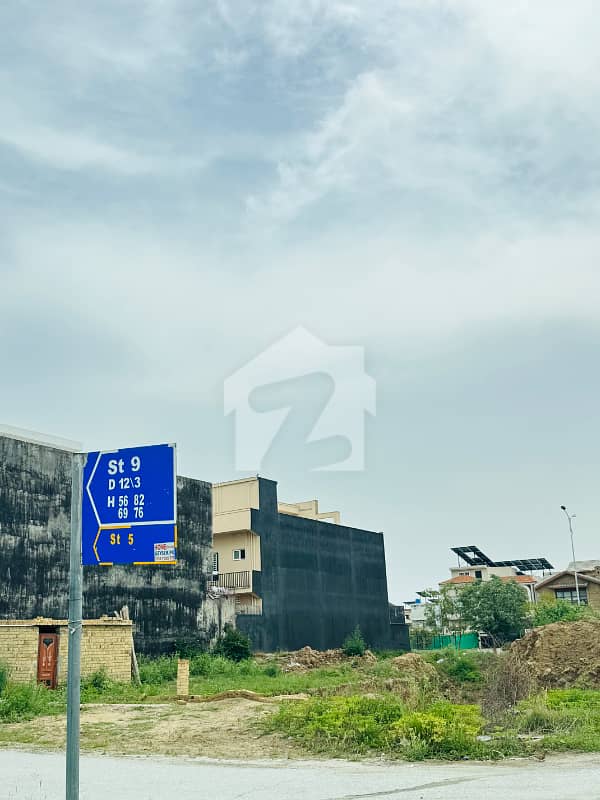 10 MARLA CORNER PLOT MARGALLA FACING 10 MARLA CORNER PLOT MARGALLA FACING
