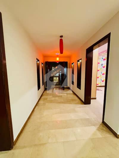 14 Marla Corner Open Bessment Available For Rent