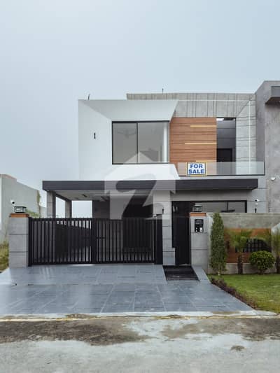 10 Marla Brand New House For Sale