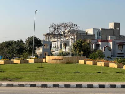 10Marla Very good Location Near To Main Boulevard Lake City Sector M-3 Ext 10Marla Very good Location Near To Main Boulevard Lake City Sector M-3 Ext