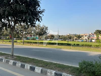 5 Marla Residential Plot For Sale Lake City M7B, Lahore 5 Marla Residential Plot For Sale Lake City M7B, Lahore