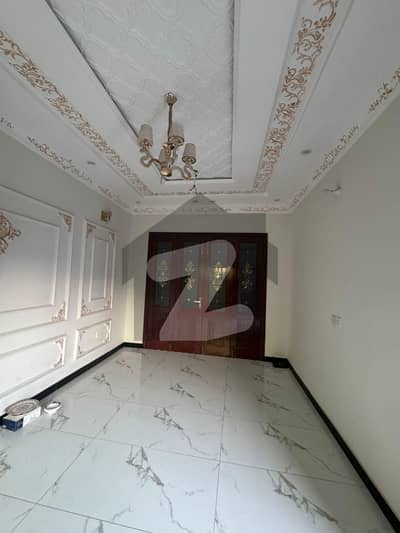 10 Marla Lower Portion Available For Rent In LDA Avenue 1