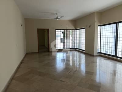 5 Bedroom + Maid House For Rent In F7 Islamabad