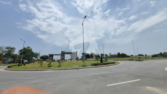 ڈی ایچ اے فیز 6 - سیکٹر سی3 ڈی ایچ اے ڈیفینس فیز 6 ,ڈی ایچ اے ڈیفینس,اسلام آباد میں 1 کنال رہائشی پلاٹ 1.1 کروڑ میں برائے فروخت۔
