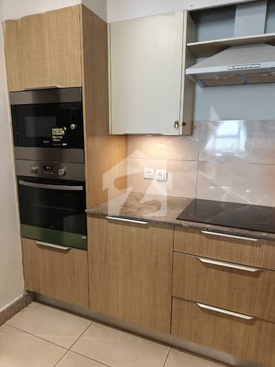 3 Beds Portion Separate Gate