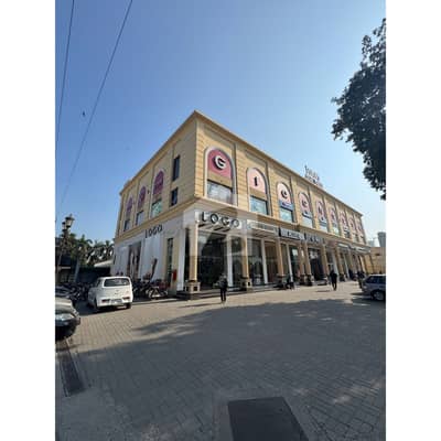 ایم ایم عالم روڈ گلبرگ,لاہور میں 11 مرلہ دکان 15.0 لاکھ میں کرایہ پر دستیاب ہے۔