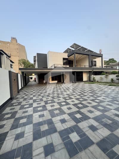 2 Kanal House Available For Rent In Gulberg Near Main Boulevard