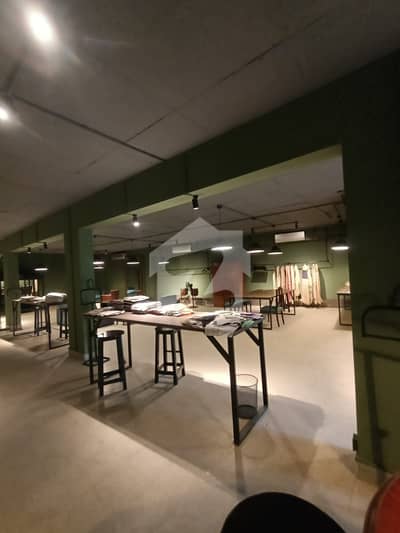 2000 S/f Office For Rent In Gulberg
