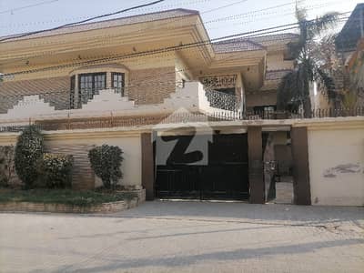 Premium Prime Location 600 Square Yards House Is Available For Sale In Karachi