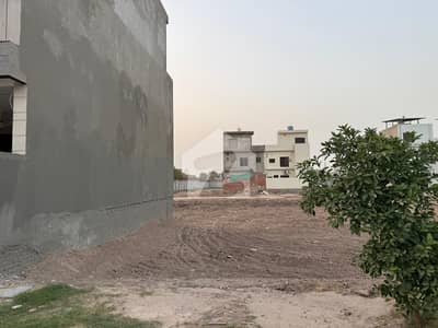 Platinum Block Residential Plot For Sale 10 Marla