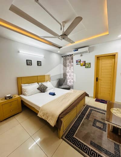 1bed Luxury Furnished Available For Rent Gulberg Green 1bed Luxury Furnished Available For Rent Gulberg Green