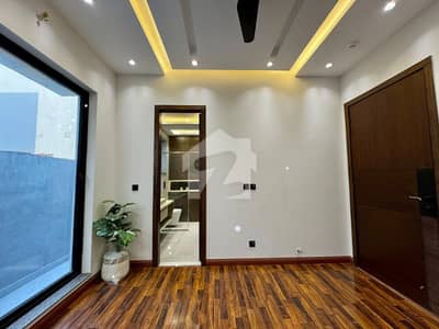 3 Years Installments Plan 5 Marla Brand New House For Sale In Park View City
