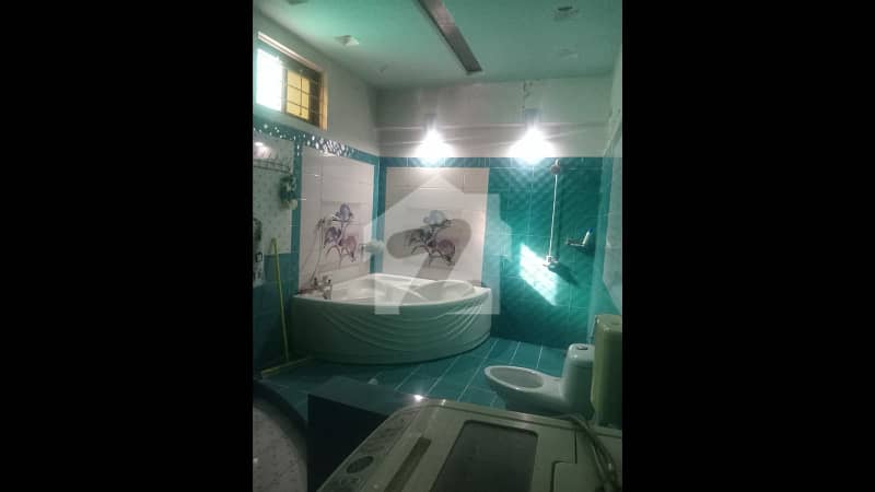 ویلینشیاء ہاؤسنگ سوسائٹی لاہور میں 8 کمروں کا 2 کنال مکان 7.0 لاکھ میں کرایہ پر دستیاب ہے۔ ویلینشیاء ہاؤسنگ سوسائٹی لاہور میں 8 کمروں کا 2 کنال مکان 7.0 لاکھ میں کرایہ پر دستیاب ہے۔