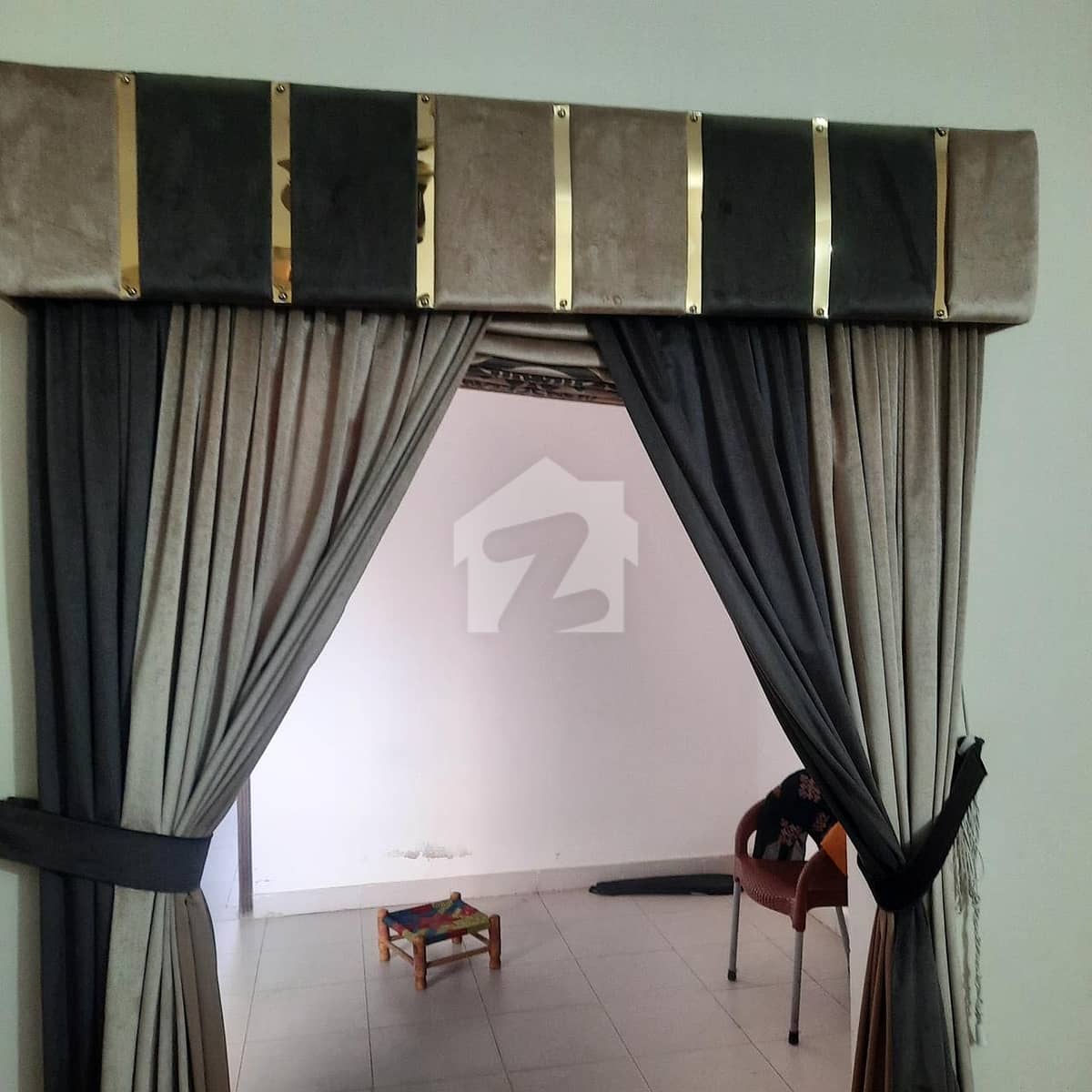 9 9