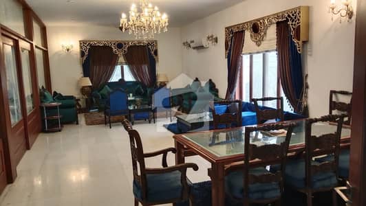 Outclass Location Bungalow Available For Rent At Clifton Block 7