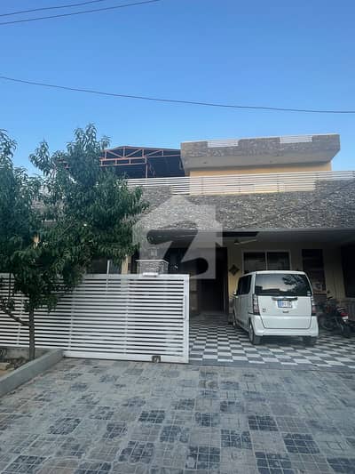 نیول اینکریج اسلام آباد میں 5 کمروں کا 14 مرلہ مکان 4.98 کروڑ میں برائے فروخت۔