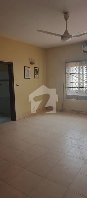 666 Yards Bungalow For Sale In Dha 7